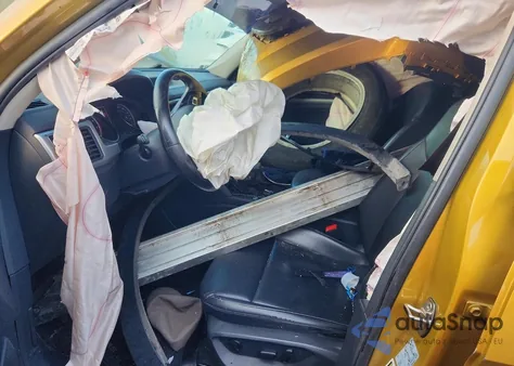 2018 Volkswagen Atlas Se z USA, uszkodzony, nr VIN 1V2LR2CA6JC523623